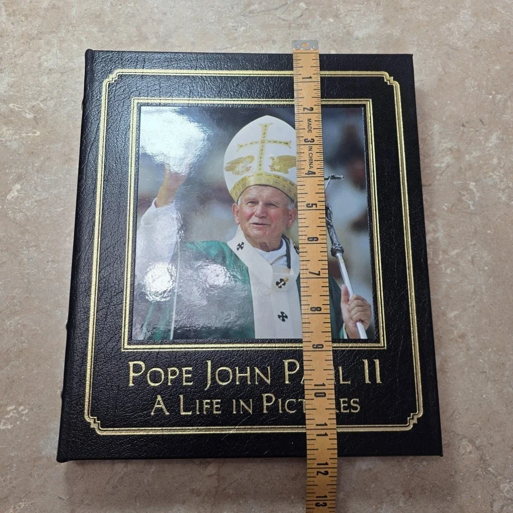 Pope‎ John Paul II A Life In Pictures Dherbier Verlhac HC Black Leather Taunton